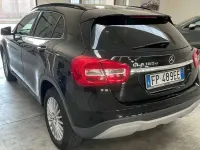 Usata Mercedes GLA180 109 CV (80 kW) 2018 Nero SUV