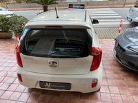 Usata Kia Picanto Style 69 CV (50 kW) 2011 Bianco Utilitaria