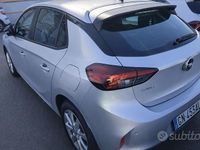 Usata Opel Corsa Edition 102 CV (75 kW) 2023 Grigio Utilitaria