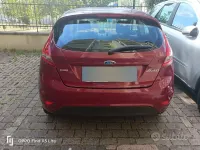 Usata Ford Fiesta 95 CV (69 kW) 2011 Rosso Berlina