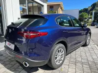 Usata Alfa Romeo Stelvio Business 179 CV (131 kW) 2018 Blu/azzurro SUV