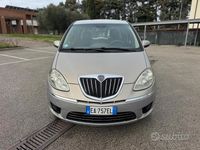 Usata Lancia Musa 77 CV (56 kW) 2010 Marrone Monovolume