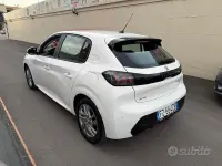 Usata Peugeot 208 75 CV (55 kW) 2020 Bianco Utilitaria