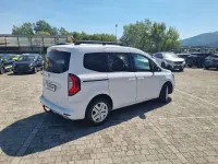 Usata Renault Kangoo Equilibre 95 CV (69 kW) 2023 Bianco Monovolume