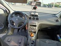 Occasion Peugeot 308 SW 93 ch (68 kW) 2011 Gris Break
