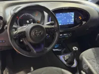 Usata Toyota Aygo X Trend 72 CV (52 kW) 2022 Blu SUV