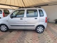 Usata Suzuki Wagon R GL 69 CV (50 kW) 2004 Grigio Monovolume