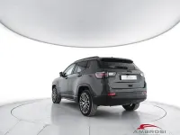 Usata Jeep Compass Summit 131 CV (96 kW) 2025 Grigio SUV