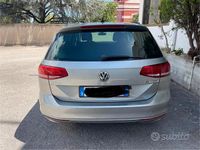 Usata VW Passat 120 CV (88 kW) 2016 Grigio Station wagon