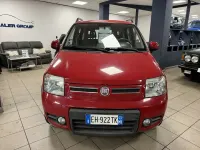 Usata Fiat Panda 4x4 Climbing 69 CV (50 kW) 2011 Rosso Utilitaria