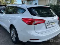 Usata Ford Focus 120 CV (88 kW) 2021 Bianco Station wagon