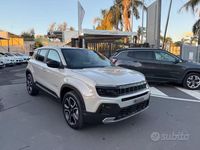 Nuova Jeep Avenger Summit 100 CV (73 kW) 2025 SUV