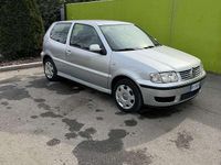 Usata VW Polo 45 CV (33 kW) 2001 Grigio Coupé