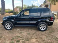 Second-hand Jeep Cherokee 163 CP (119 kW) 2009 SUV