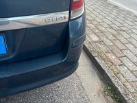 Usata Opel Astra 60 CV (44 kW) 2008 Nero Station wagon