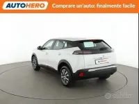 Usata Peugeot 2008 Active 101 CV (74 kW) 2023 Bianco SUV