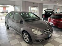 Usata Mercedes B160 95 CV (69 kW) 2011 Grigio Monovolume