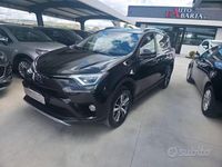 Usata Toyota RAV4 Business Edition 143 CV (105 kW) 2016 Marrone SUV
