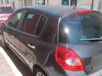 Usata Renault Clio II 58 CV (42 kW) 2007 Nero Utilitaria