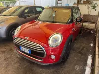 Usata Mini One D Business 116 CV (85 kW) 2014 Rosso Utilitaria