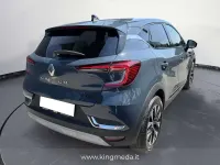 Usata Renault Captur Techno 143 CV (105 kW) 2023 Blu/azzurro SUV