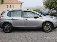Usata Peugeot 2008 Active 82 CV (60 kW) 2017 Grigio SUV