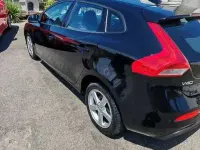 Usata Volvo V40 R-Design Momentum 120 CV (88 kW) 2016 Berlina