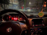 Usata Alfa Romeo Giulietta 105 CV (77 kW) 2015 Argento Utilitaria