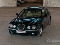 Usata Jaguar S-Type Executive 238 CV (175 kW) 2001 Verde Berlina