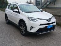 Usata Toyota RAV4 143 CV (105 kW) 2016 Bianco SUV
