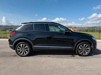 Usata VW T-Roc Style 150 CV (110 kW) 2023 Nero SUV