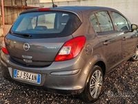 Usata Opel Corsa Cosmo 130 CV (95 kW) 2011 Grigio Utilitaria
