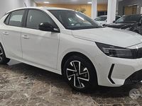 Usata Opel Corsa 100 CV (73 kW) 2025 Bianco Utilitaria