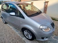 Usata Lancia Musa 95 CV (69 kW) 2010 Grigio Monovolume