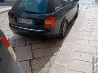 Usata Audi A4 116 CV (85 kW) 2004 Nero Station wagon
