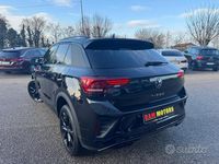 Usata VW T-Roc R-line 150 CV (110 kW) 2023 Nero SUV