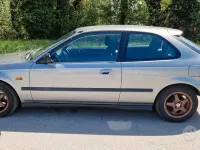 Usata Honda Civic 90 CV (66 kW) 2000 Berlina