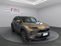 Usata Toyota Yaris Cross Trend 158 CV (116 kW) 2022 Giallo SUV