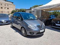 Usata Lancia Musa Gold 95 CV (69 kW) 2010 Grigio Monovolume