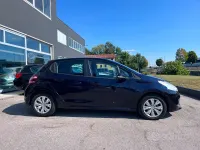 Usata Peugeot 208 82 CV (60 kW) 2013 Viola Utilitaria