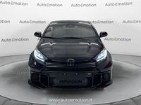 Usado Toyota Yaris 280 CV (205 kW) 2024 Negro Utilitario