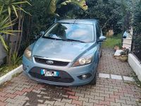 Usata Ford Focus 116 CV (85 kW) 2010 Blu Berlina