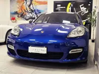 Usata Porsche Panamera Turbo 500 CV (367 kW) 2009 Aqua blue metallic Utilitaria