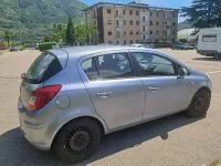Usata Opel Corsa Cosmo 90 CV (66 kW) 2009 Grigio Utilitaria