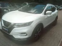 Usata Nissan Qashqai Tekna 140 CV (102 kW) 2019 Bianco SUV
