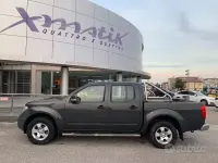 Usata Nissan Navara 171 CV (125 kW) 2007 Antracite metallizzato Pick-up