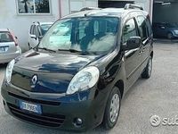 usata Renault Kangoo 5 posti-1.5 dci-full-2009