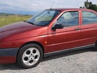 Usata Alfa Romeo 146 120 CV (88 kW) 1997 Rosso Utilitaria