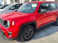 Usata Jeep Renegade Longitude 131 CV (96 kW) 2022 Rosso SUV