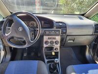 usata Opel Zafira 1.6 Metano 7 posti